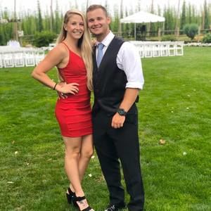 Meet your Posher, Leanne